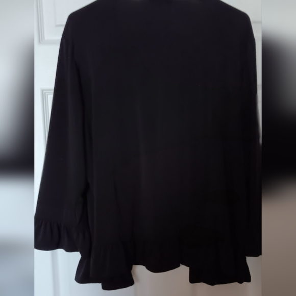 Black Bell Sleeve Jacket BRAND NEW WITHOUT TAGS - Picture 4 of 5